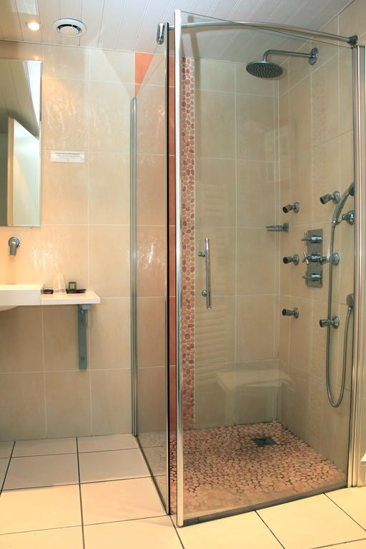 Logis Hotel Restaurant Spa Beau Site Luxeuil-les-Bains Zewnętrze zdjęcie