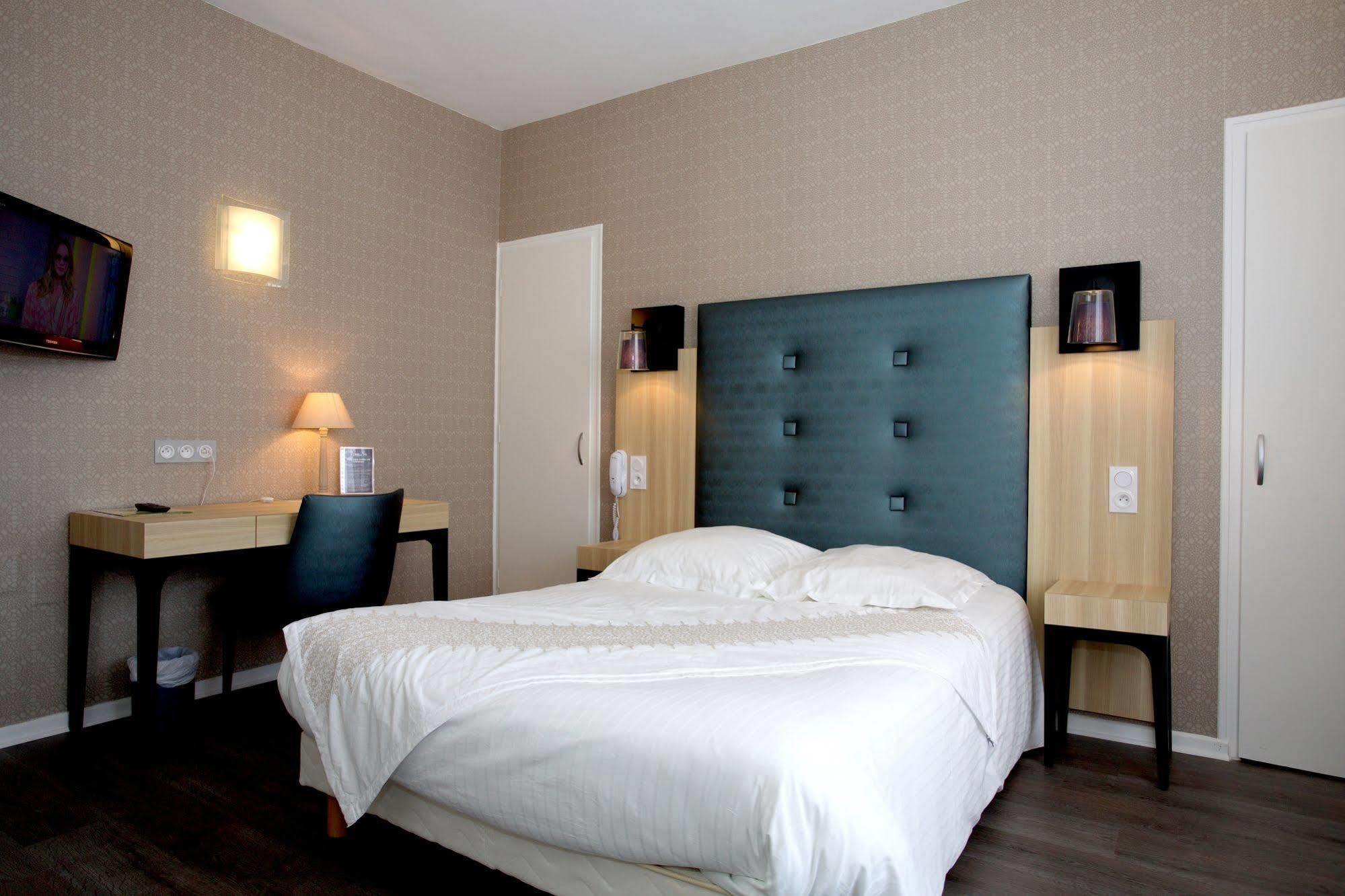 Logis Hotel Restaurant Spa Beau Site Luxeuil-les-Bains Zewnętrze zdjęcie