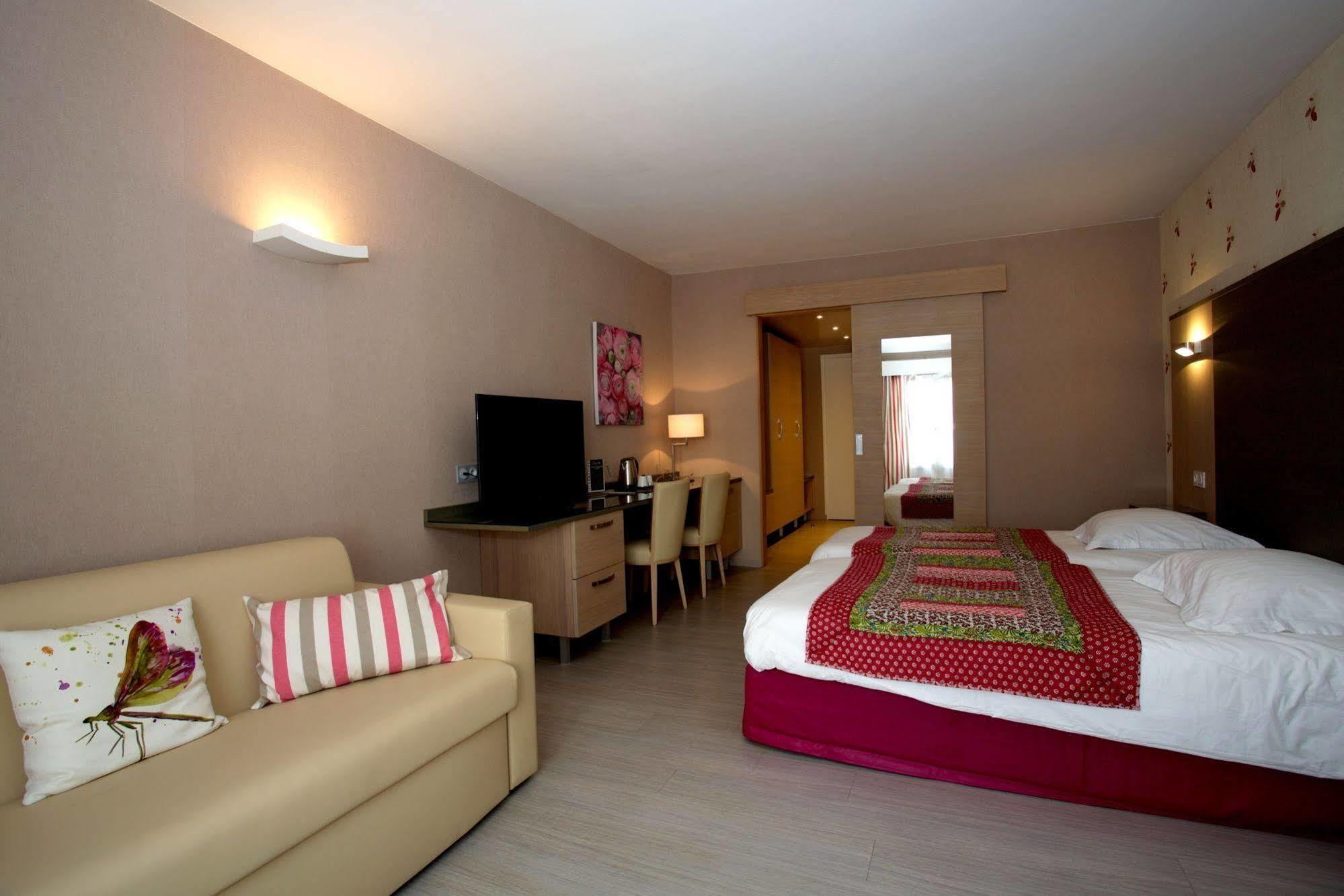 Logis Hotel Restaurant Spa Beau Site Luxeuil-les-Bains Zewnętrze zdjęcie