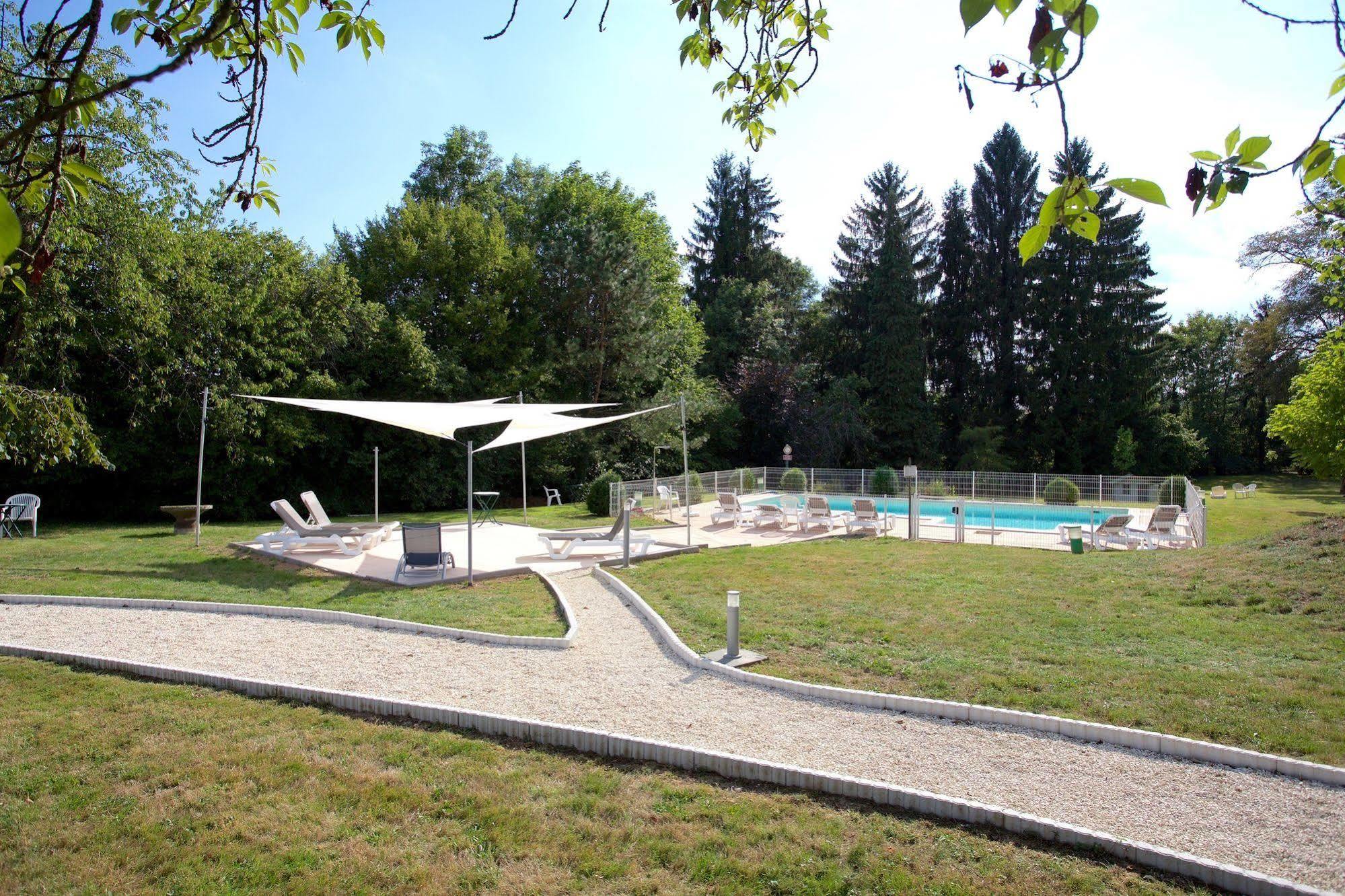 Logis Hotel Restaurant Spa Beau Site Luxeuil-les-Bains Zewnętrze zdjęcie